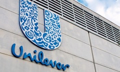 Multas a Unilever y Mastellone por comercializar productos mellizos a diferentes precios
