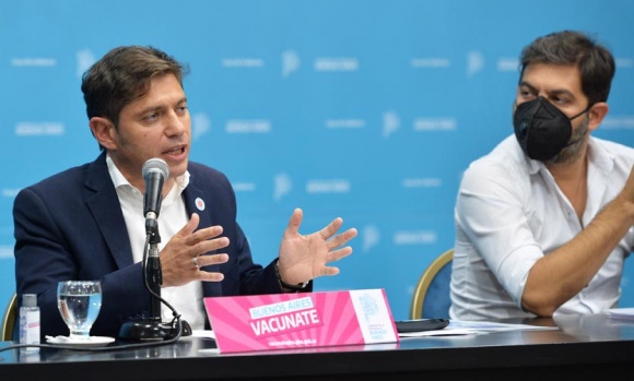 Kicillof anunció la vacunación libre contra el covid para mayores de 45 años