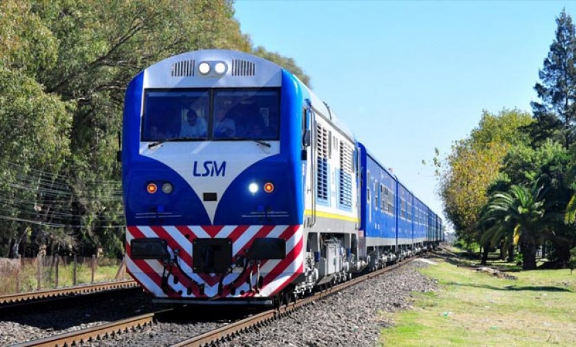 Repararán vagones y locomotoras del Tren San Martín